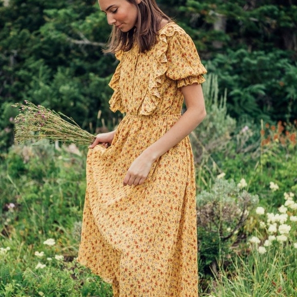 NEW!!! Hayden Yellow Floral Midi Dress, NWT - Picture 1 of 14